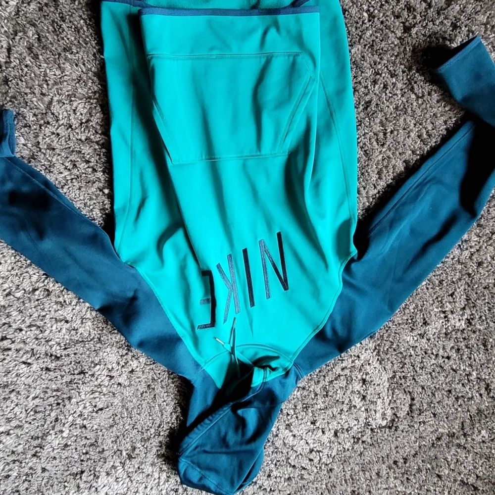 Nike hoodie